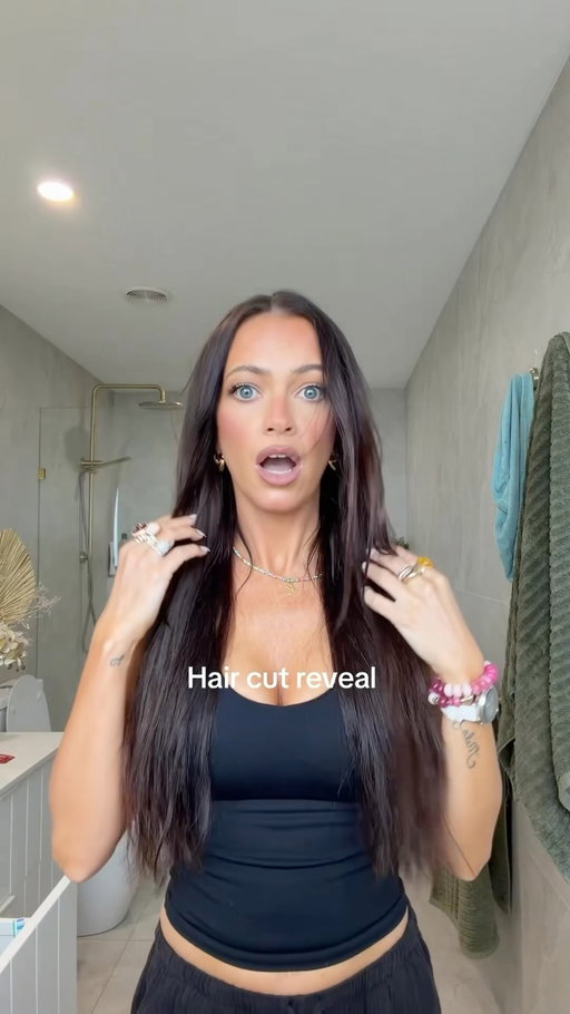 Hair cut reveal 😆
 @high.society.hairextensions you did it again 🤍🤍🤍