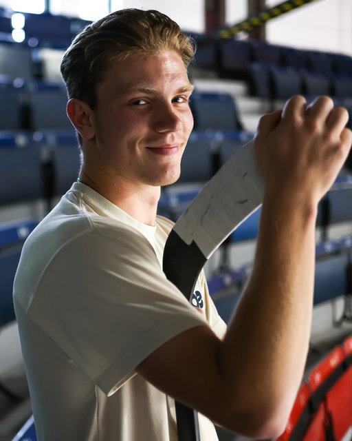 From finding his path in Rotman Commerce to finding his people on the ice, Dylan Wightman has made U of T his own. 💙🏒
 
Read all about his journey in this week’s instalment of Student-Athlete Stories, brought to you by the Egg Farmers of Ontario.
