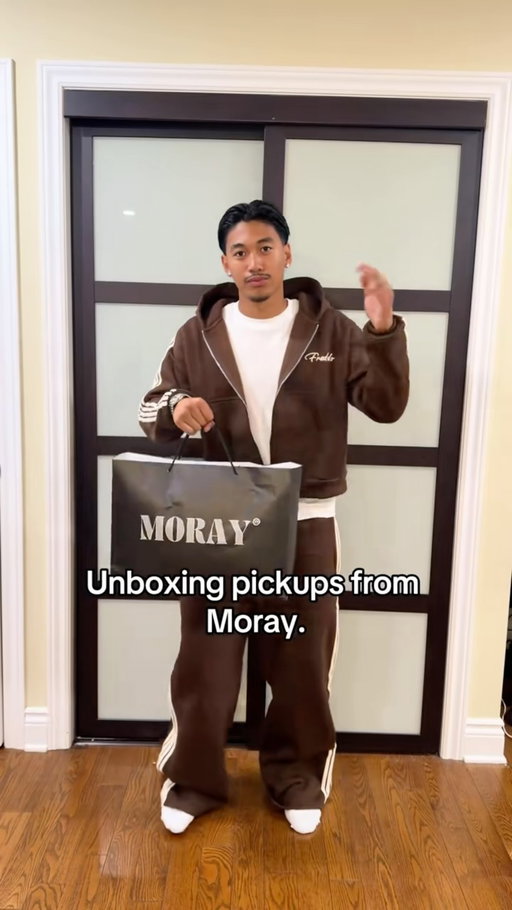 Fresh pickups from MORAY. 
Unbox the latest pieces with us.

Which piece are you picking? 👀

#unboxing #streetwear #moraystore #outfitinspo
