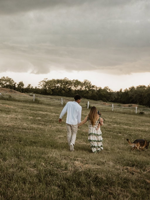 Our hearts are growing by one more little girl.❤️ Valley is going to be a big sister, and we couldn’t imagine a sweeter gift than watching our girls grow through life together.

Ocean Blue, you are already loved beyond words 🌊❤️