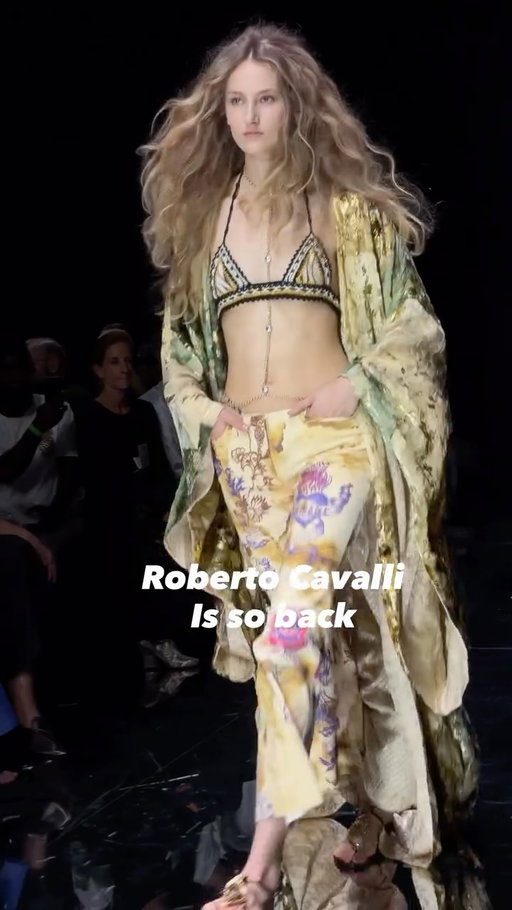 2000 cavalli is back and I’m here for it ❤️‍🔥

#robertocavalli #cavalli #fw #milan #2000snostalgia