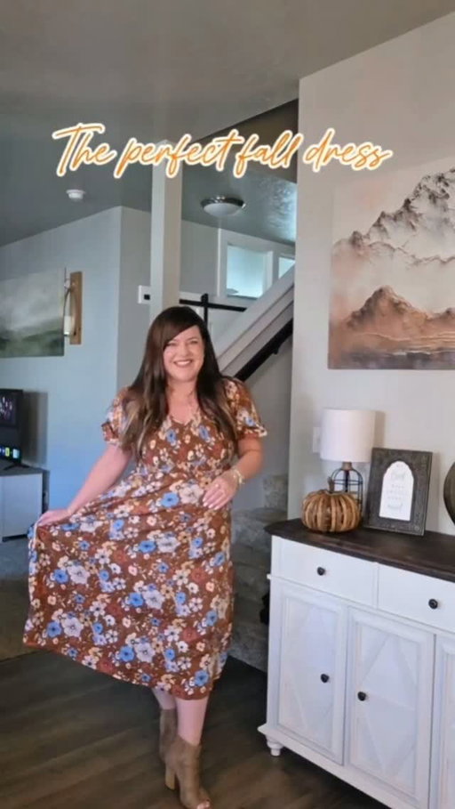 I found my fall dress 🍂🤎 The warm floral print, flowy midi length, and smocked bodice are so pretty together—and yes, it has pockets! I’d wear it with boots and a denim jacket all season long.

Use code **BLOOMCHICKOL** for 15% off your favorite @bloomchic pieces! 🌼

#BloomChic #BloomChicDress #plussizefashion #curvyfashion #fallfashion fall inspired dresses