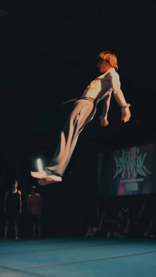 Once you realize you can do anything... you're free.
@gage.whitmore @vertigotricking @t3tumblingleague 
#tumbling #tricking #movement #doublebackflip #slowmotion