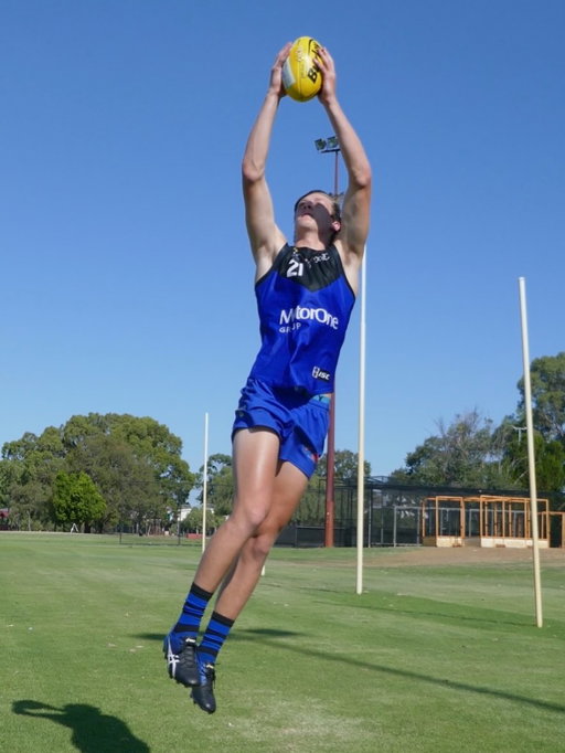 Good luck to East Perth Colts player @jyeamiss1 as he steps onto the “G” tomorrow for the AFL Grand Final 💪🏽 💜

Blue and black looked good on him 💙🖤
