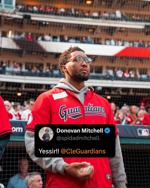 October baseball is the best baseball. Congrats on clinching a spot in the Playoffs, @cleguardians! 

#GuardsBall | #StandGuard | #LetEmKnow