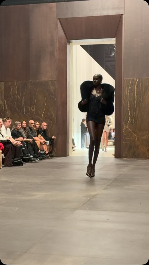 @anokyai walks @gucci