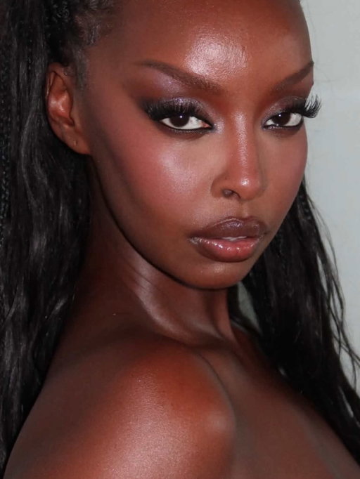 Your favorite Alien 👽 

@ryanpatrickmakeup X @shopirritated bts digis
