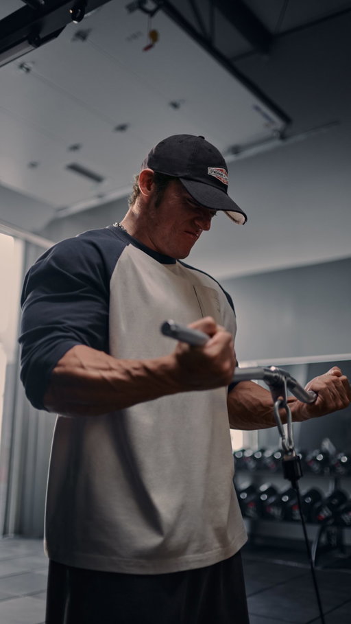 The Gymshark x Sam Sulek collection is dropping soon.
Get early access at Olympia weekend 👀
More info on stories.