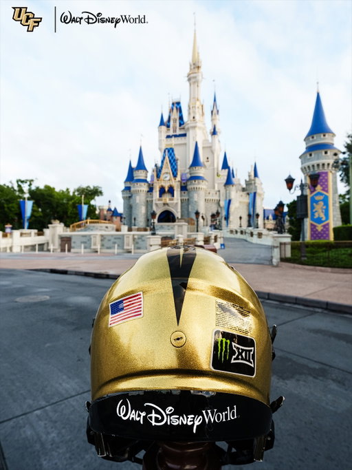 College Football’s Magical Sponsorship ✨
@ucf.football 🤝 @waltdisneyworld