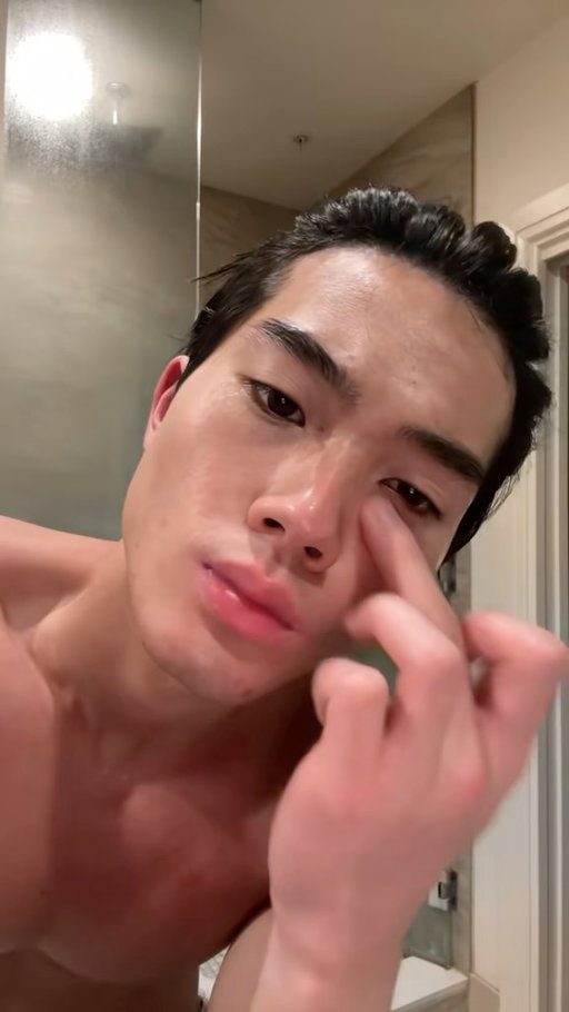 nightly routine

#skincare #skincareroutine #koreanskincare #grwm #nightroutine

@anua_ambassadors