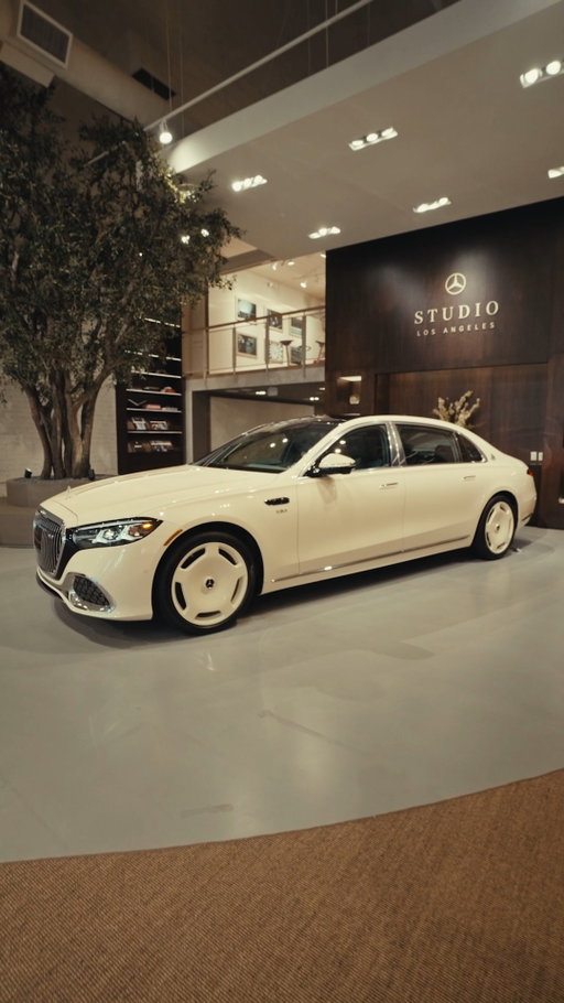 A one-off vision for a greater purpose.

Hear @kingjames tell the story behind this ultra-rare Mercedes-Maybach S-Class, which will be offered at auction this November to support the LeBron James Family Foundation. 

Mercedes-Maybach S 680 | Energieverbrauch kombiniert: 14,2‒13,2 l/100 km | CO₂-Emissionen kombiniert: 323‒300 g/km | CO₂-Klasse: G

*Optional equipment available shortly after market introduction: Availability varies by market.