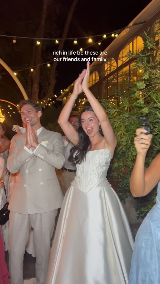 From seeing @zaralarsson at the Montreux Festival to this 🥹
#wedding #weddingdance #weddingsurprise #lushlife