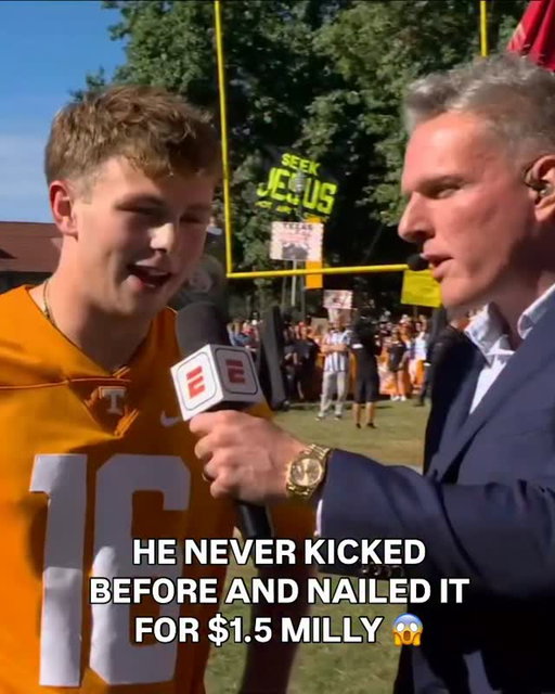 Peyton Manning got him a second chance and he kicked it in a Peyton Manning jersey 😂