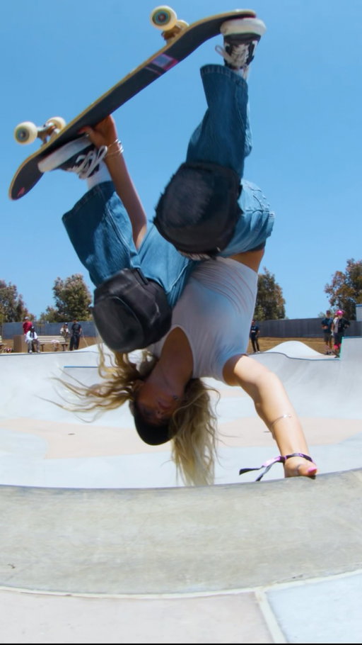@lillyerickson808 ripping through California from our Roadtrip to Sacramento now playing on our @xgames_losangeles Youtube ! Go watch and subscribe! 🎥 @tweestopher
