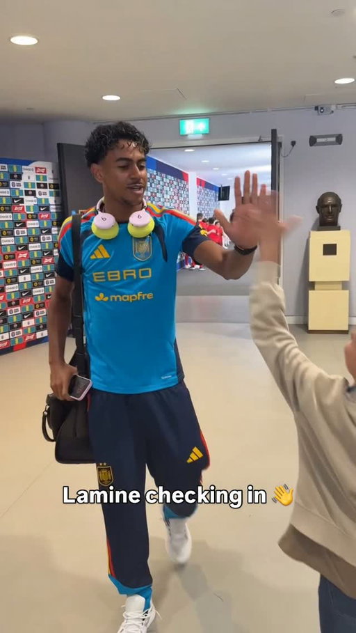 Lamine Yamal ready for UEFA Nations League action 🙌