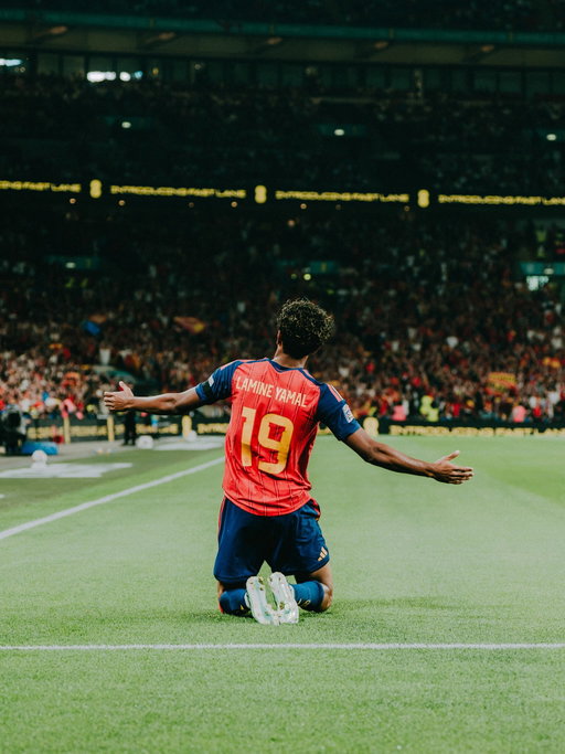 hate me or love me, i don’t care🇪🇸🇪🇸