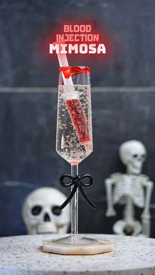 Comment “GUIDE” to get my FREE guide: How to Make Bar-Quality Cocktails at Home! 🍸✨

✨ Comment “BOOK” and get an additional 20% OFF—on top of the already 50% OFF launch price—for my exclusive 246-recipe Cocktail Book! 📚🍸🔥

This is such a fun way to enjoy a Halloween Mimosa! 🎃🍾 Most people make it with grenadine, but I personally find it too sweet. 🍬😝 Cranberry juice not only tastes better to me, but it also looks more like blood! 🩸🧛‍♂️ Leave a comment and let me know which one you prefer! 😈💬

Recipe 👇
• 2 oz cranberry juice 🩸
• 3 oz Champagne 🍾
• Fill a syringe with the cranberry juice, then squeeze it into your Champagne! 💉

For the bloody rim: Use raspberry or strawberry purée. 🍓🩸

#HalloweenCocktails #HalloweenMimosa #SpookySips #MimosaRecipe #EverydayCocktail