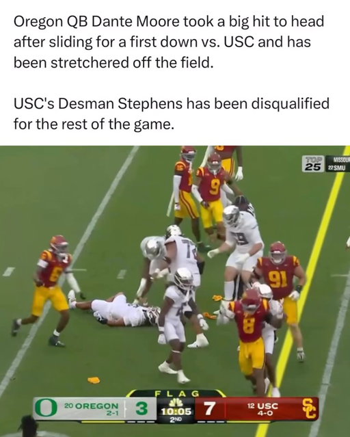 Dante Moore laid down lifeless after this BIG hit… prayers up. 🙏

Dylan Raiola has come into the game for the Oregon Ducks.

(@nbcsports)
#oregonfootball #hitstick #collegefootball
