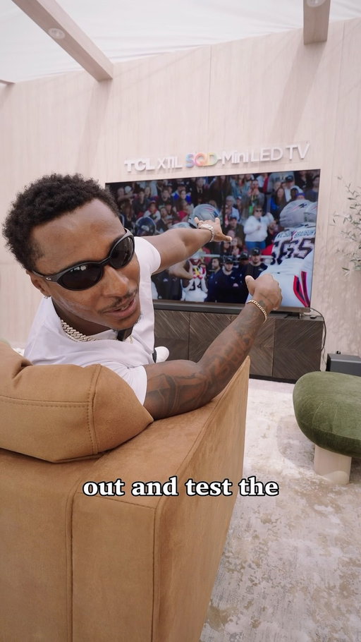 Watching the game on a 98 inch @tcl_usa SQD LED TV got me feeling like I’m on the sidelines 🤯 #tclxnfl #TCLPartner #sqdminiled