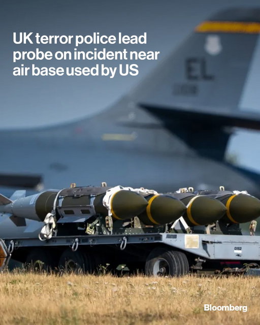 UK police said they were investigating a potential terrorism incident after five men were arrested when their vehicles were spotted traveling toward an air base used in US strikes on Iran.

They received a call overnight about three suspicious vehicles traveling toward the RAF Fairford in Gloucestershire, England, and cordoned off the area while the army’s explosive ordnance disposal unit examined the vehicles. Residents of a nearby village were also evacuated. Tap the link in bio for more.

📷️: Matthew Horwood/Getty