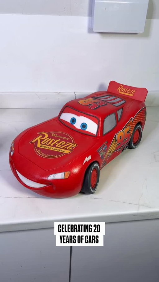 To celebrate the 20th anniversary of Disney and Pixar’s Cars🍰🔥 Inspired by Lightning McQueen and his best friend Mater! All out of CAKE 🍰 AD