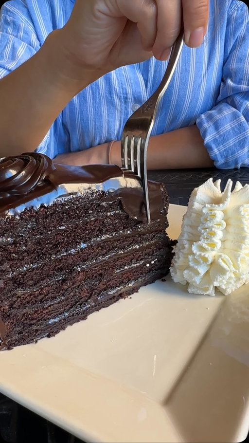 what hill would you die on? Linda’s or Tower cake 👀