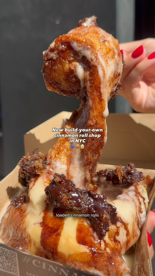 The NYC cinnamon roll scene is not dying down anytime soon and this new DIY spot should be on your radar👀

📍 @cinnaholic @cinnaholicnyc 

#cinnamonrolls #nyccinnamonrolls #nycbakery #chelseanyc #nycfood
