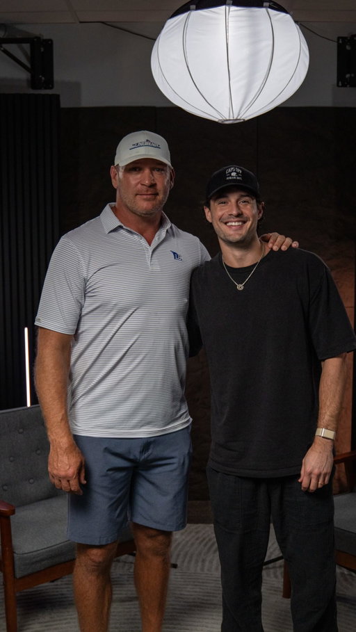 The MOST ATHLETIC QB in NFL history 💀 @54urlacher 

#chicagobears #chicagobearsnation #beardown #beardown🐻⬇️ #tombrady