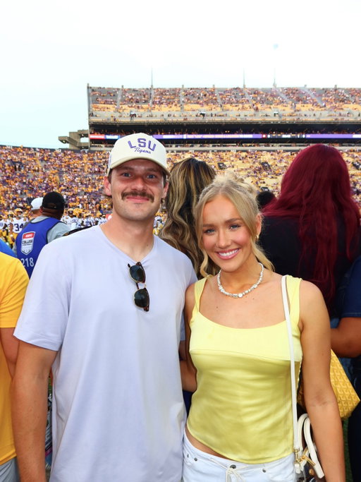 sending love from baton rouge!! 🐅

#lsu #gameday #lsutiger #byebyeaggies #deathvalley