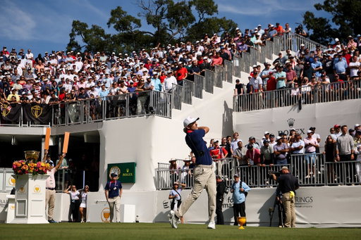 So proud of every single one of my teammates. What a comeback !!! Despite all of the outside noise, we never stopped believing in each other. 

Battled hard with Nick today, who had a phenomenal round. The crowd was electric and gave us the energy we needed. There is nothing like team events and representing your country. What an honor 🇺🇸