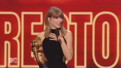 #TaylorSwift accepts the inaugural MTV VMA Artist Director Honors at the 2026 #VMAs

via MTV