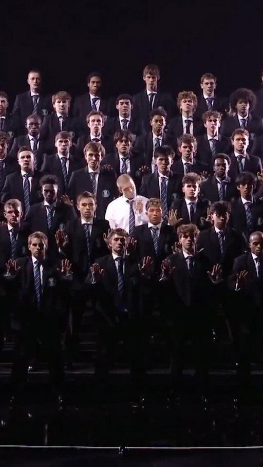 Now that’s what I call a SHOW-STOPPING #VMA PERFORMANCE ⛈️ @surkin @romaingavras @yunglean2001