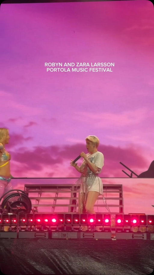 Two icons @zaralarsson @robynkonichiwa #portolamusicfestival #portola