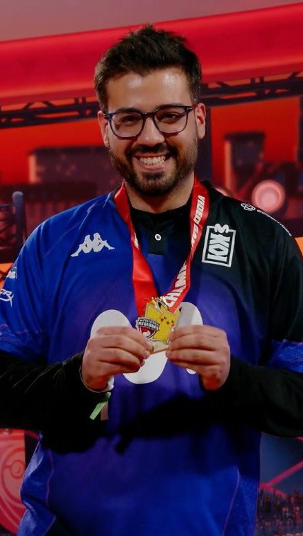 LA PRIMERA DEL POKÉMON HA LLEGADO

@riopaser_ se corona campeón del Regional de Frankfurt. 🥇