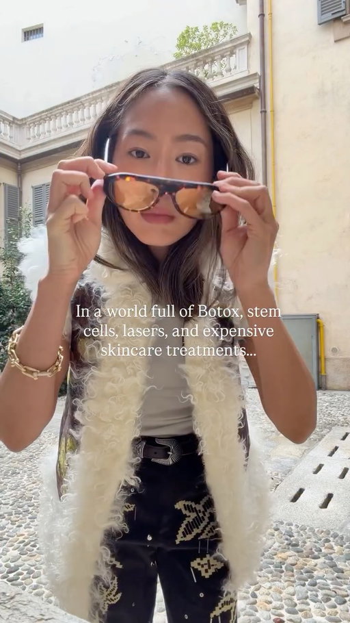 In a world full of Botox, stem cells, lasers, and expensive skincare treatment every five minutes…

I’m sharing my honest guide to the treatments I’ve tried in Seoul and would actually do again. Exactly what I paid, how much each one hurt, whether I saw results, and the clinics I recommend to my friends.

I’m also sharing my male friends’ favorite hair-transplant clinic, which a few of your favorite celebrities have quietly visited too. 🙈🤫

Comment “SEOUL” and I’ll send you the direct link to my Substack.