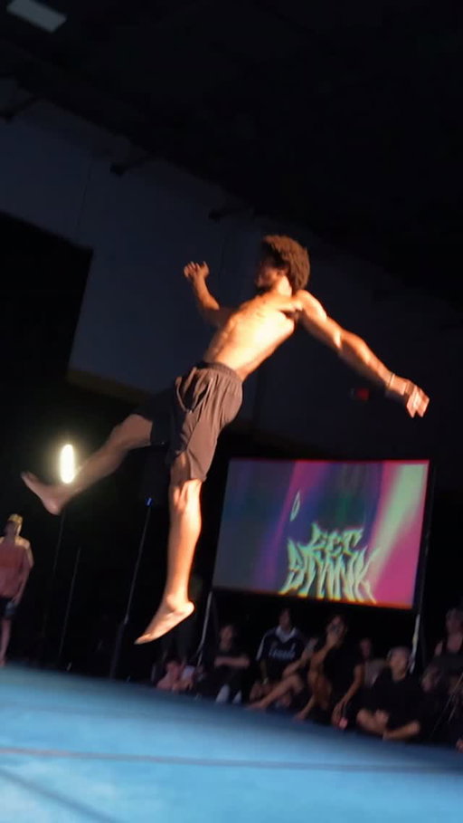 @zenftc told the people to get stank... and the people listened.

@vertigotricking 

#tricking #movement #flips #backflip #tumbling
