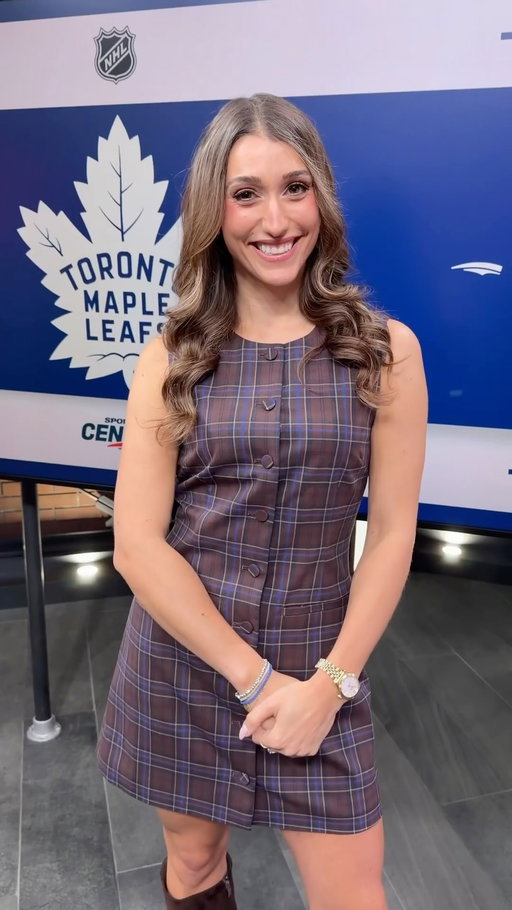 Hockey is soooo back!😍🏒

Here’s your chance to see the Toronto Maple Leafs live in action TOMORROW!! ❤️

Make sure to follow @rogers to find out the giveaway location. 
** must be a rogers customer to enter**

Have fun and Goodluck!!

#Rogers #torontomapleleafs #sportsnet