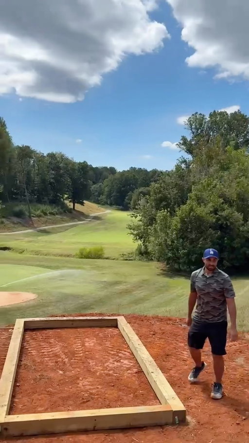 ANYONE KNOW HIM? 🐐😈⬇️

Tour Championship is coming up next month in Virginia and Paul is showing off the updated MPO tee location on hole 14 at Ivy Hill.

Sign up for the AM side A Tier or purchase spectator tickets at the link in our bio!