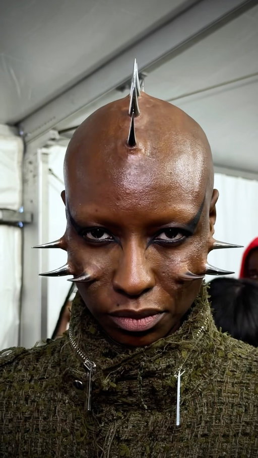 No one does it like @matieresfecales! Ahead of their fashion show, WWD takes you backstage to discover one of the most surprising collections of @parisfashionweek. 

Take a look.

Video: @laravolpatoo