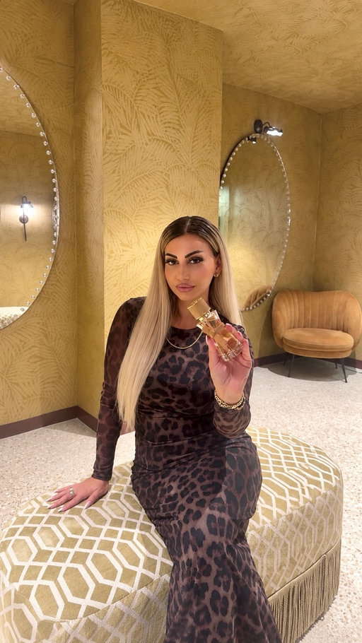 @maxmara fragrance - elegance in every note.✨

A captivating scent wrapped in sophistication, created for the woman who turns every moment into an expression of luxury.

Sophisticated, sensual, and effortlessly timeless — the perfect finishing touch to every luxurious moment. 🤎

Extra 10% off large-size Max Mara fragrances at @freeshopswiss until September 30th.🤍

#ad #maxmara #fragrance #luxuryfragrance #fragranceforwomen