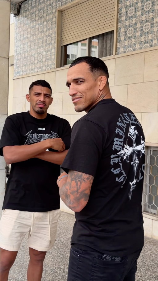 Síndrome de faixa roxa kkkkkkkkk 

Purple belt syndrome lol

@crashmma @juanrech_oficial