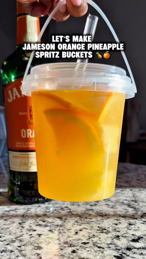 I made Jameson Orange Pineapple Spritz Buckets for my end-of-summer BBQ and they came out SO good! Save this post and give them a try at your next event. 🍍🍊🥂@jamesonus #JamesonPartner

Orange Pineapple Spritz - Find the full recipe:

1 ½ parts Jameson Orange
1 ½ parts pineapple juice
1 ½ parts chilled soda water
2 ½ parts Prosecco
