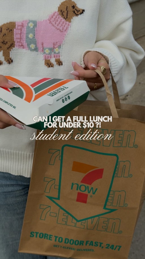 student lunch on a budget 🤝 @7ElevenCanada 🍕🥤🍩

i put the B!G YEAH DEALS to the test to see how much i could get for under $10 between classes and these deals are actually SO good !!!

some of the deals i spotted:

🍕 2 slices of pizza for $3

🥤 any size Slurpee for $2.50

🍩 glazed donut for $1

🍫 select chocolate bars for $1

🥛 2L Dairyland milk for $4.99

🍗 wings for $1 each

perfect for grabbing something quick between classes without breaking the student budget!! check out the B!G YEAH DEALS at your nearby 7-Eleven or order through 7Now 24/7 🫶

$1 chocolate bar offer runs Sept 30 – Jan 6. Participating brands vary by date (Nestle Sept 30 – Dec 1; Mondelēz Dec. 2 – Jan 6) and are subject to change. While supplies last.

#7ElevenPartner #7ElevenCanada #ad #BigYeahDeals #StudentDeals StudentBudget