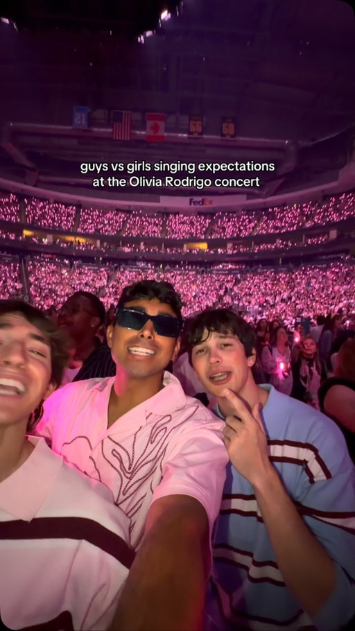 this was sm fun @livieshq @oliviarodrigo #oliviarodrigo #pittsburgh #concertvideo