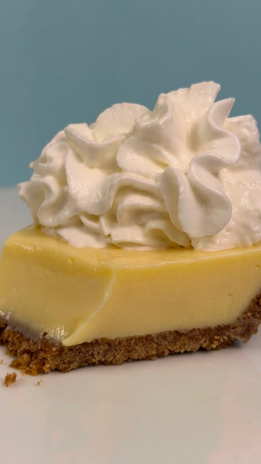 A little taste of Miami, delivered straight to your door. 📦🥧💚

Our famous Key Lime Pie is shipping nationwide just in time for the holidays. Send one, bring one, or keep the whole thing for yourself. We don’t judge. 😌