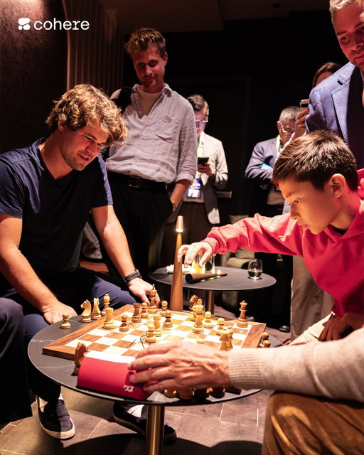 Checkmate ♟️

We hosted Grandmaster @magnus_carlsen for a night all about AI, technology, and of course chess.