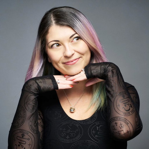 Oh good, you can't see my gray hair 😆.

Thank you to @youtubecreators @youtube for the fun photo session during #MadeOnYoutube ! #YoutubePaidTravel

Dress @blackmilkclothing necklace @lostcauldron