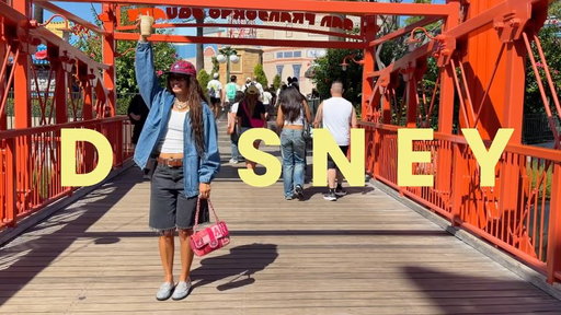 Spreading a little sazón all over Disneylandia✨

#DisneySomosMagic @disneyland @disneyparks