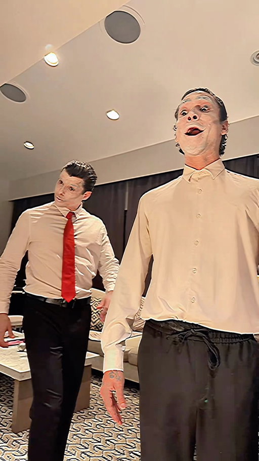 Uncanny Brothers 17 #croesbros 

Cast: @jennakaran & @itsdavideves 

#uncannybrothers #horror