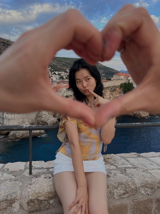 spent the last week editing our first ever grown-up trip together and came out feeling even more grateful for this friendship 🥺

I never realized how rare our bond was until I started telling people i was about to go on this trip. so many of them told me they’d lost touch with their childhood friends but somehow our group has survived 19 years, spread across multiple cities, studies & continents, all while living 6 lives that could not look any more different. 

now that the video is up, I’m finally going through all the photos, so here’s the first dump: Dubrovnik + Lokrum Island :)